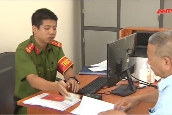 Đưa dịch vụ công trực tuyến đến với người dân 