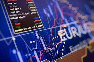 Cảnh báo rủi ro đầu tư vào sàn Forex