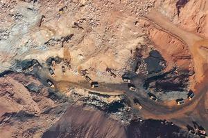 Trung Quốc: Vẫn còn 47 người mất tích trong vụ sập mỏ than