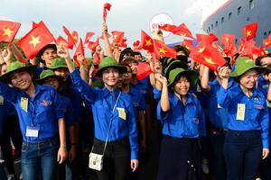 Tự hào màu áo xanh thanh niên Việt Nam