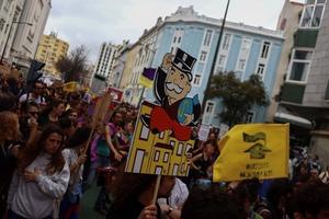 Hàng nghìn người biểu tình ở Bồ Đào Nha vì khủng hoảng giá nhà