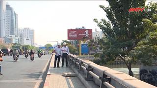 Thiệt hại từ việc đốt phế liệu trên cầu Điện Biên Phủ 