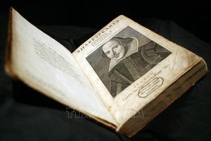 Triển lãm tuyển tập "First Folio" của Shakespeare
