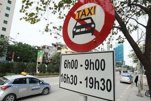 Hà Nội bỏ cấm taxi trên 9 tuyến phố nội đô