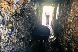 Cháy mỏ vàng tại Peru, hàng chục người thiệt mạng