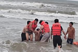 Biểu dương cán bộ công an dũng cảm cứu giúp người bị đuối nước