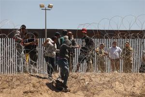 Mỹ tăng cường an ninh tại biên giới với Mexico