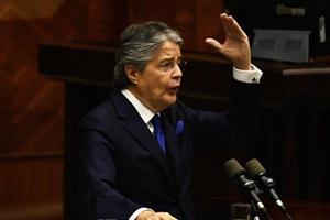 Tổng thống Ecuador giải tán Quốc hội