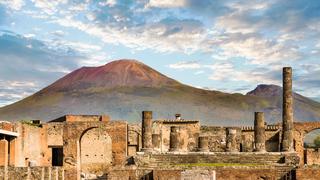 Phát hiện 2 bộ xương ở di tích thành cổ Pompeii, Italia