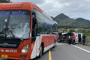 Tai nạn trên cao tốc La Sơn - Túy Loan, nhiều người thương vong