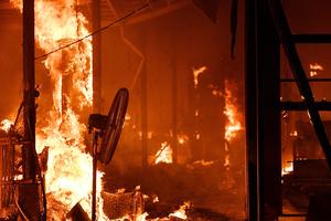 Quảng Nam: Cháy nhà giữa đêm, 2 vợ chồng tử vong