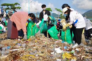 Giảm thiểu rác thải nhựa từ sinh hoạt hằng ngày