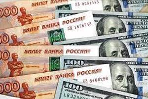 Đồng ruble của Nga tiếp tục suy yếu so với đồng USD