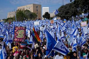 Người dân Israel biểu tình quy mô lớn tại Jerusalem
