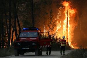 Cháy rừng hoành hành tại khu vực Nam Âu