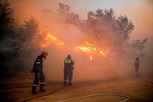 Hy Lạp:  2 phi công chữa cháy rừng gặp nạn