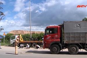 Nhiều chiêu trò của lái xe tải đối phó CSGT tuần tra kiểm soát 