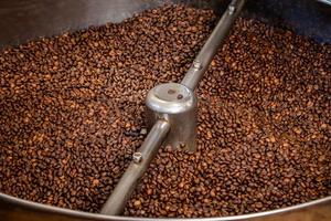 Bã cà phê giúp bê tông rắn chắc hơn 30%