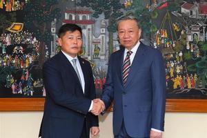 Bộ trưởng Tô Lâm hội đàm Bộ trưởng Tư pháp và Nội vụ Mông Cổ