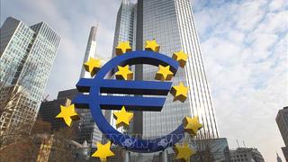 EU điều chỉnh dự báo tăng trưởng kinh tế Eurozone