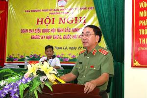 Thứ trưởng Trần Quốc Tỏ tiếp xúc cử tri tại Bắc Ninh