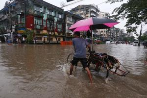 Myanmar sơ tán thêm hàng nghìn người dân do mưa lũ