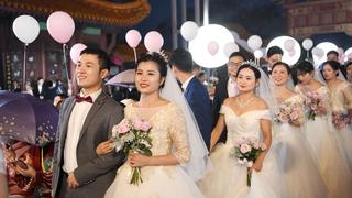 Người trẻ ngại kết hôn, ngành công nghiệp đám cưới Trung Quốc gặp khó