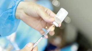 WHO hối thúc tiêm vaccine phòng COVID-19 trong mùa Thu và Đông