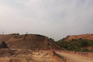Phong tỏa, điều tra vi phạm mỏ đất hiếm tại Yên Bái