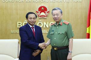 Thúc đẩy hợp tác toàn diện giữa Bộ Công an Việt Nam và Bộ Công an Lào