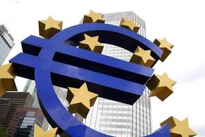 ECB chấm dứt chuỗi tăng lãi suất liên tiếp