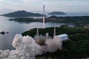 Mỹ-Nhật-Hàn phản ứng trước việc Triều Tiên phóng vệ tinh