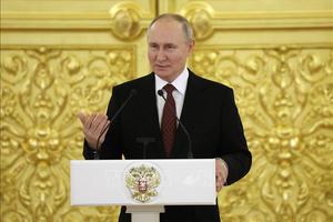 Tổng thống Nga Putin giao lưu trực tuyến với người dân