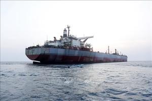 Hàng loạt hãng vận tải biển tránh đi qua Biển Đỏ