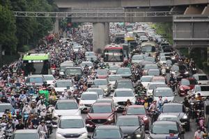 Chuyện chống ùn tắc giao thông tại Thủ đô