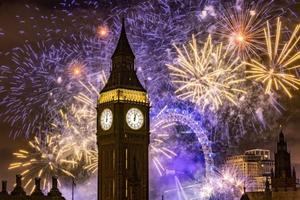 London chuẩn bị pháo hoa đón năm mới