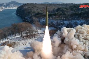 KCNA: Triều Tiên thử thành công tên lửa đạn đạo tầm trung 