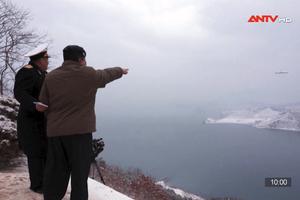 Lãnh đạo Triều Tiên thị sát vụ phóng thử tên lửa từ tàu ngầm