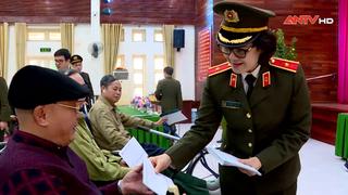 Thăm, tặng quà tại Trung tâm Điều dưỡng thương binh Thuận Thành