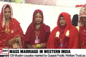 Đám cưới tập thể cho gần 130 cặp đôi ở Ấn Độ 