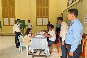 Bầu cử Thượng viện Campuchia được đánh giá thuận lợi, bắt đầu kiểm phiếu