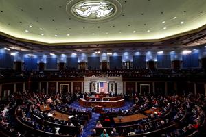 Hạ viện Mỹ bỏ phiếu duy trì nguồn tài chính