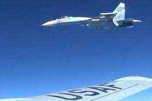 Nga đánh chặn hàng loạt máy bay xâm phạm Crimea