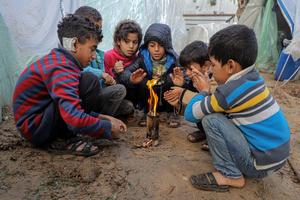 Ánh đèn lồng gửi gắm hy vọng của người dân Gaza