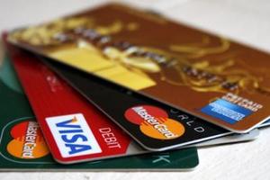 Bài học từ vụ nợ thẻ tín dụng 
