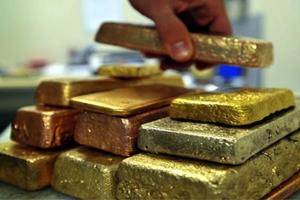 Truy tố 24 bị can trong đường dây buôn lậu hơn 6 tấn vàng từ Campuchia về Việt Nam
