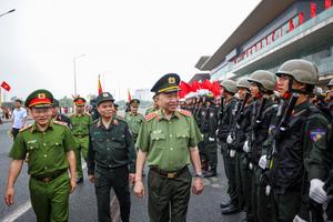 Đại tướng Tô Lâm dự tổng duyệt Lễ kỷ niệm 50 năm Ngày truyền thống lực lượng Cảnh sát cơ động