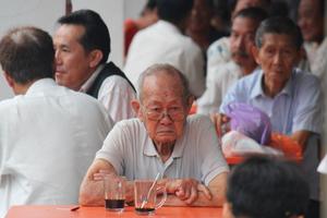 Chương trình tình nguyện viên cao niên hỗ trợ người cao tuổi ở Singapore