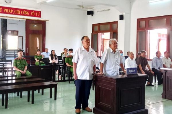 Xét xử cựu Chủ tịch UBND tỉnh Phú Yên