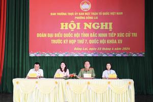 Thứ trưởng Trần Quốc Tỏ tiếp xúc cử tri phường Bồng Lai, thị xã Quế Võ